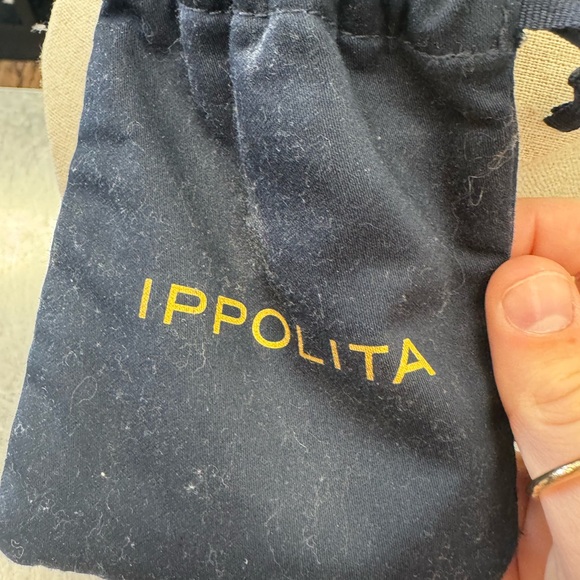 Ippolita Mother of Pearl & Quartz Triple Drop Earrings
comes with dust bag - Picture 3 of 3
